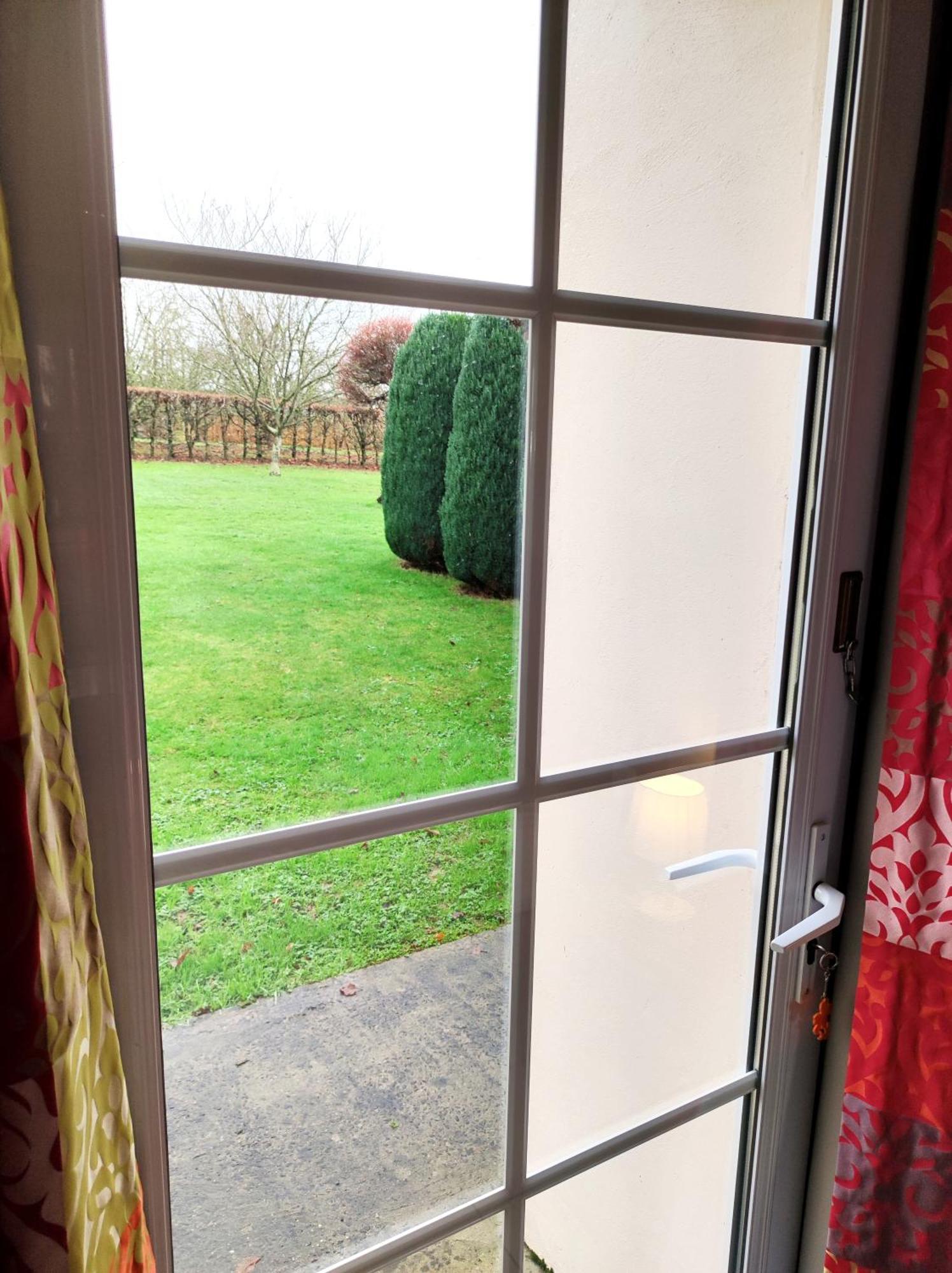 Tessy-sur-Vire La Minoterie B&B 객실 사진